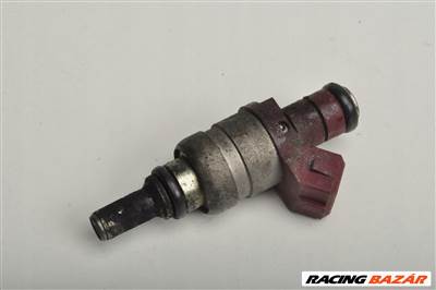 Mercedes C-osztály W203 injektor a2710780023