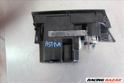 Opel Astra H 1.9D 2004-2008	hamutartó  13133284