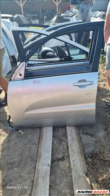 Toyota RAV4 2000-2006 bal első ajtó komplett tükör nélkül (1456)