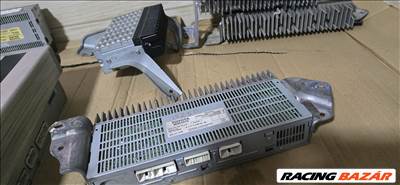 Lexus IS (XE20) 250 erősítő  8628053110