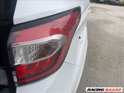 Ford Kuga Mk2 jobb külső lámpa