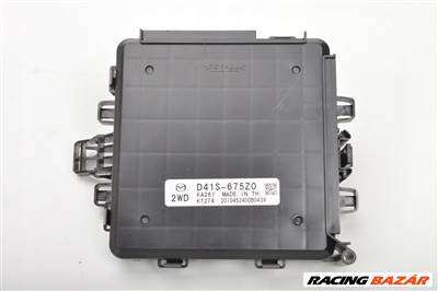 Mazda CX-30 hibrid rendszer vezérlő d41s675z0