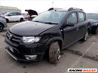 Dacia Sandero II bontott alkatrészei