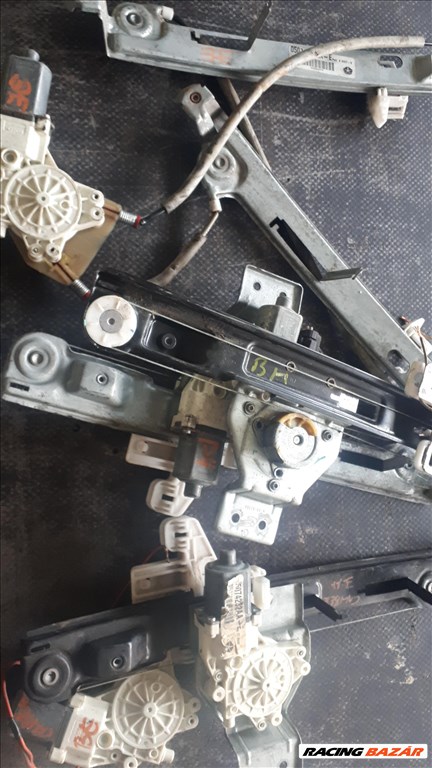 Dodge Caliber ablakemelő szerkezet , motor 1. kép