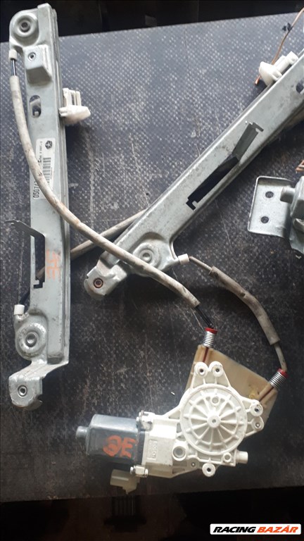 Dodge Caliber ablakemelő szerkezet , motor 2. kép