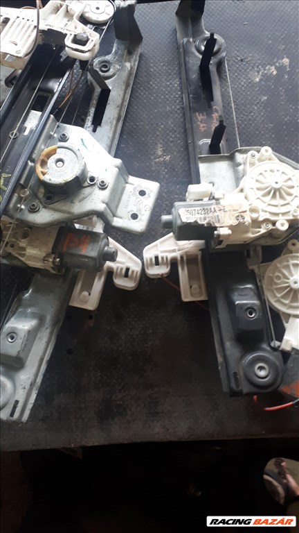 Dodge Caliber ablakemelő szerkezet , motor 3. kép