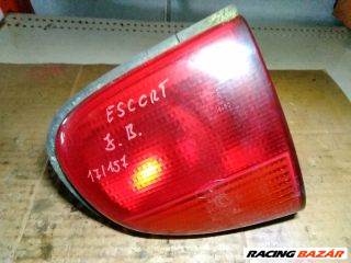 Ford Escort Mk6 Jobb Belső Hátsó Lámpa *40145* ford-d25ka