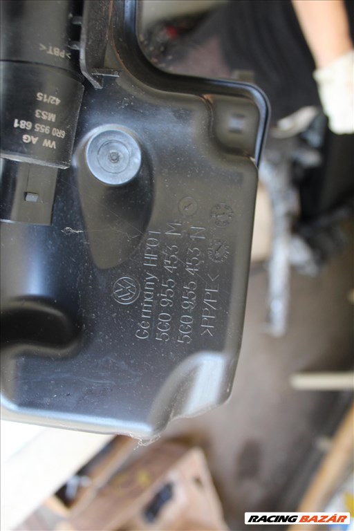 Volkswagen Golf 7 1.6D 2012-2020 Ablakmosó tartály 5G0955453N 1. kép