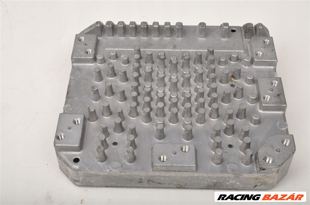 Toyota Prius (XV20) motorvezérlő elektronika 8954047090 3. kép