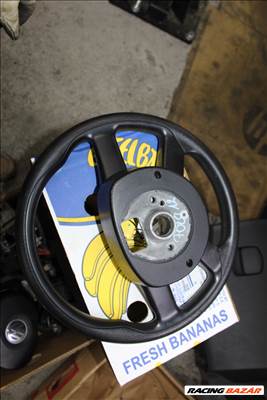 Volkswagen Polo 9N 1.4D 2005 kormány