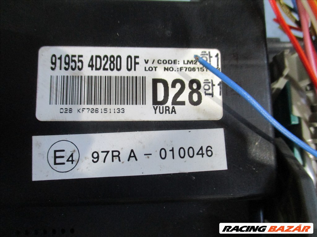 Kia Carnival (VQ) 2.9 CRDI belső biztosítéktábla 919554D280 2. kép