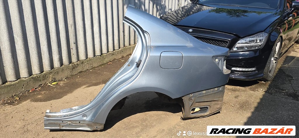 Lexus IS Bontott alkatrészek eladók Vágott karosszériaelemek 6. kép