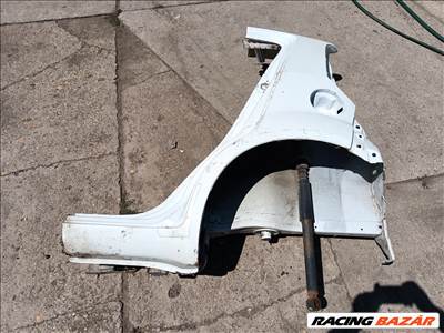 Opel Agila B Bal hátsó bal hátsó negyed 