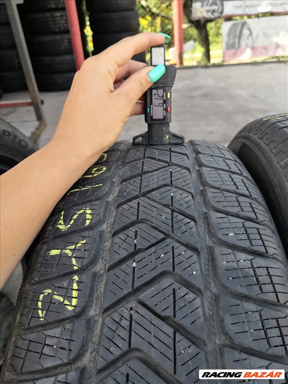 215/65 R17 Pirelli téli gumi 20000ft a 4db/38/ 1. kép