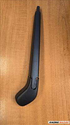 Ford Focus Mk2 hátsó ablaktörlő kar  4m51a17406aa