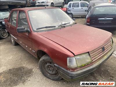 Peugeot 309 1.3i bontott alkatrészei