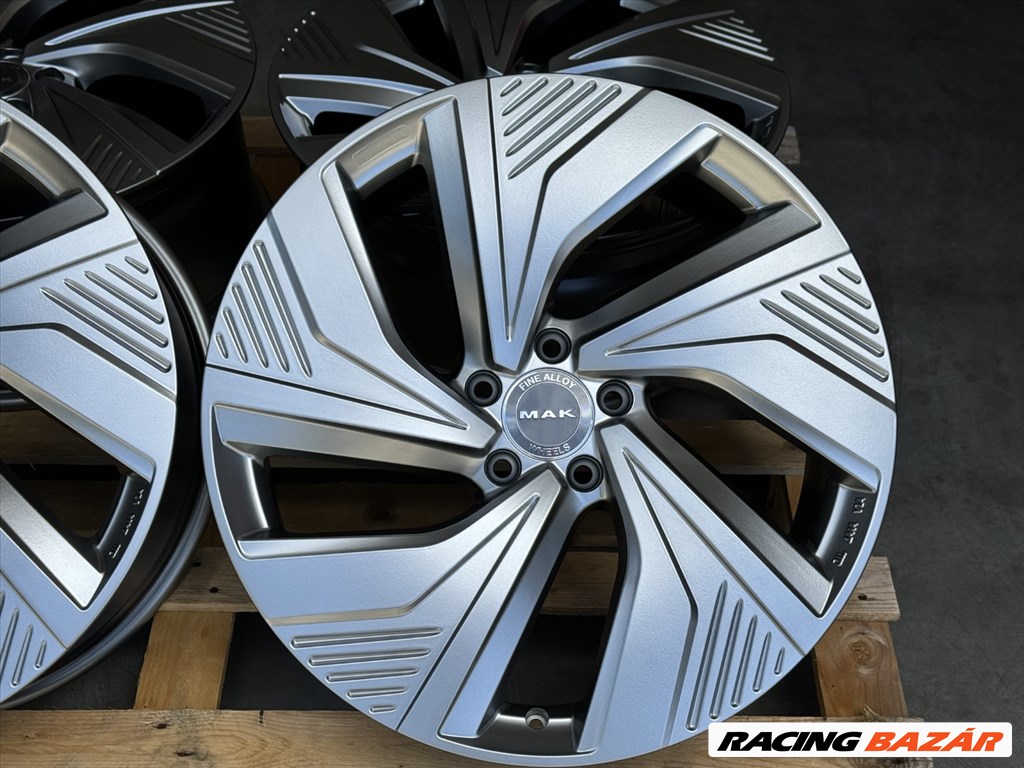 R20 5x112 (66,6) MAK ELECTRA LIGHT TITAN 8.5J ET50,5 for MERCEDES EQA BR243 , EQB X243 4. kép