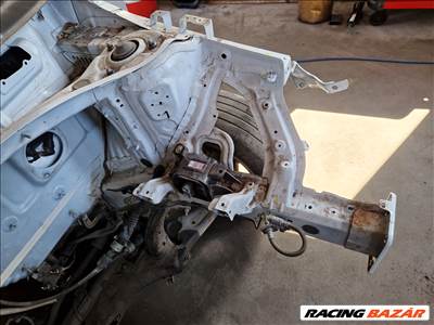 Kia Ceed III jobb első bal első negyed nyúlvány 