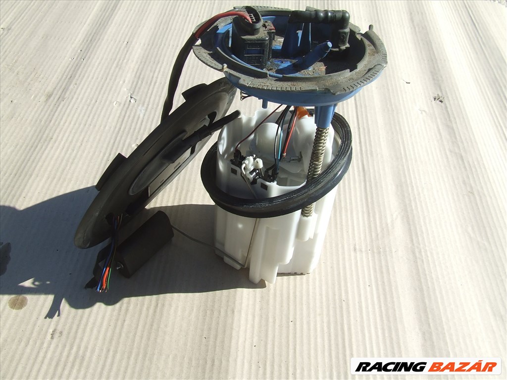 Skoda Fabia III üzemanyag szivattyú 1.2 tsi 1. kép