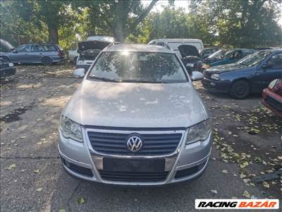 Volkswagen Passat B6 2.0 TDI ELSŐ fényszóró 