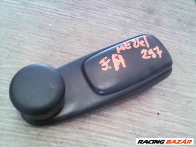 PEUGEOT 207 06.06.01-13.06.30 Jobb hátsó ablak tekerő kar