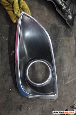 Hyundai IX35 2015 1.7D jobb ködlámpa takaró 86586-2Y000