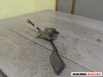 MAZDA DEMIO 98.08-00.05 Gázpedál 