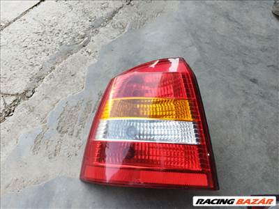 Opel Astra G 3-5 ajtós bal hátsó lámpa