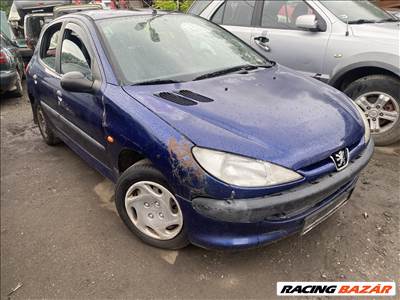 Peugeot 206 1.4i bontott alkatrészei