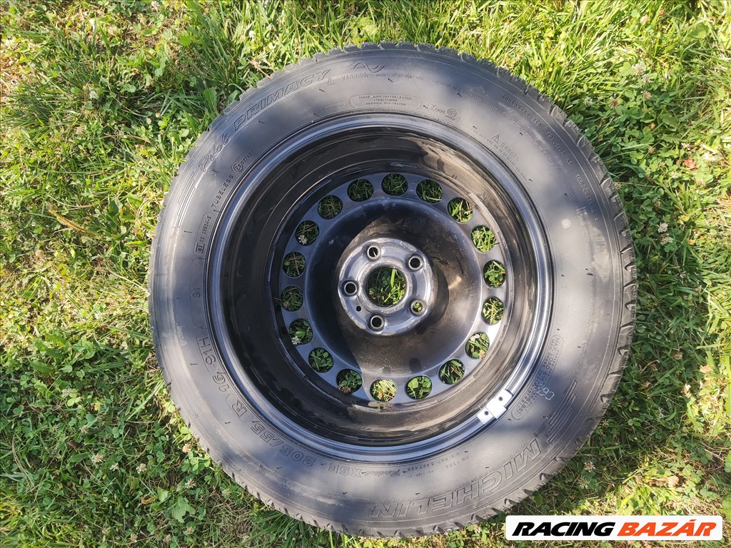  VW Passat B6, 5x112 lyukosztású 16" új lemezfelni, rajta 205/55 új Michelin nyári gumi gumi  3. kép