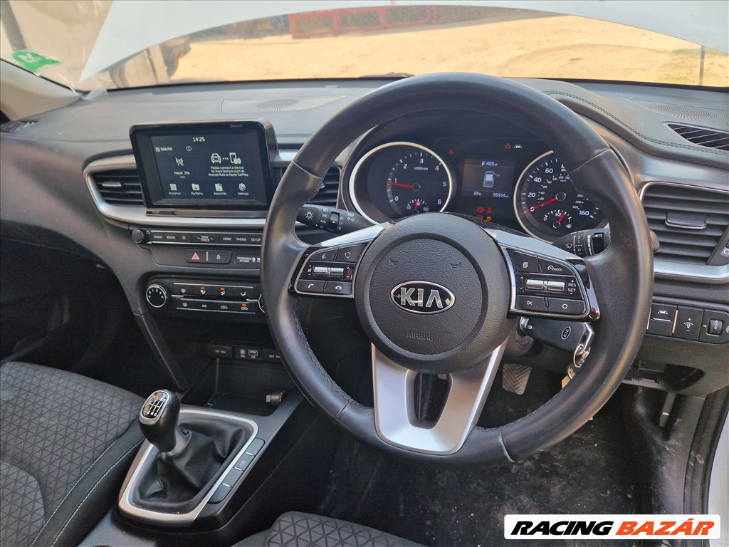 Kia Cee'd (CD) 1.6 CRDI D4FE bontott alkatrészek, bontás, bontott jármű 9. kép