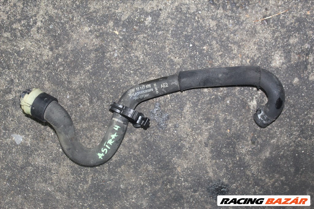 Opel Astra H 1.9D 2004-2008	Z19DTH Vízcső 13117576 2. kép