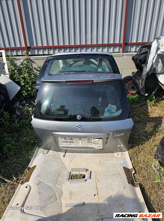 Suzuki SX4 2006 csomagtár ajtó komplett (374) 1. kép