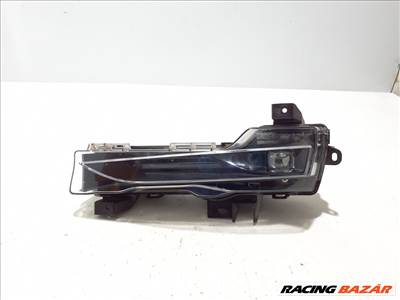 Tesla Model Y nappali fény  1507932