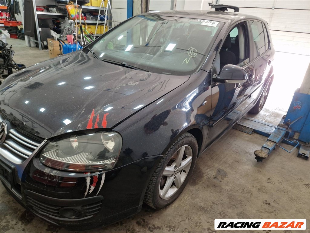 Volkswagen Golf V bontott alkatrészei 2. kép