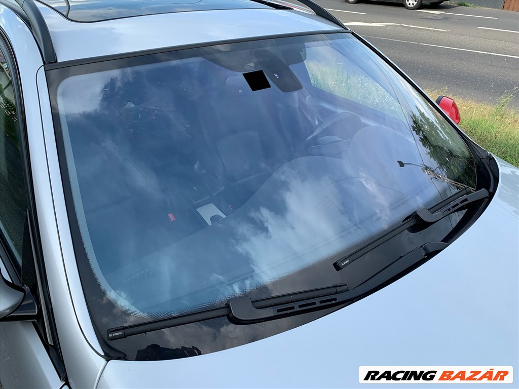 BMW 335 (E90, E91, E92, E93) bontott alkatrészei 13. kép