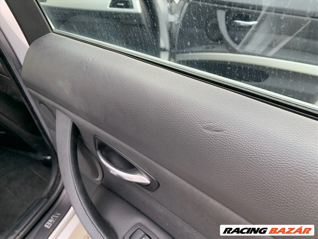 BMW 335 (E90, E91, E92, E93) bontott alkatrészei 28. kép