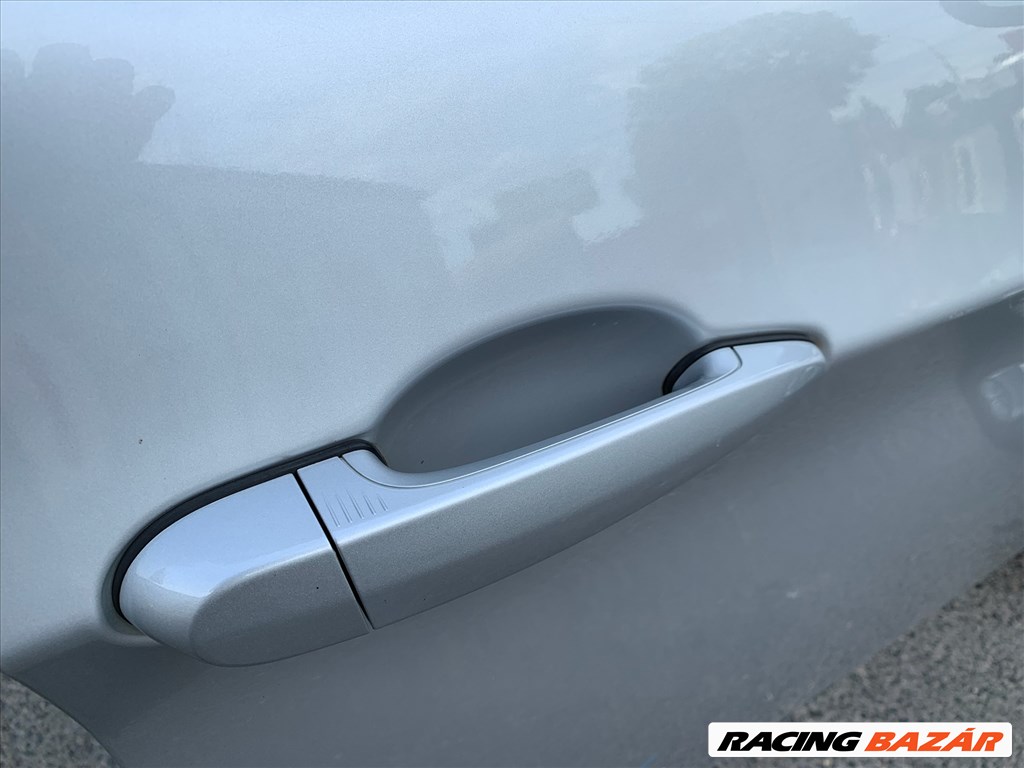 BMW 335 (E90, E91, E92, E93) bontott alkatrészei 41. kép