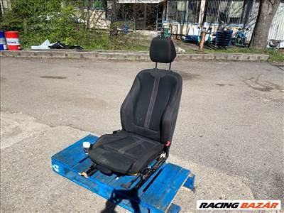 BMW 1 Jobb első Ülés