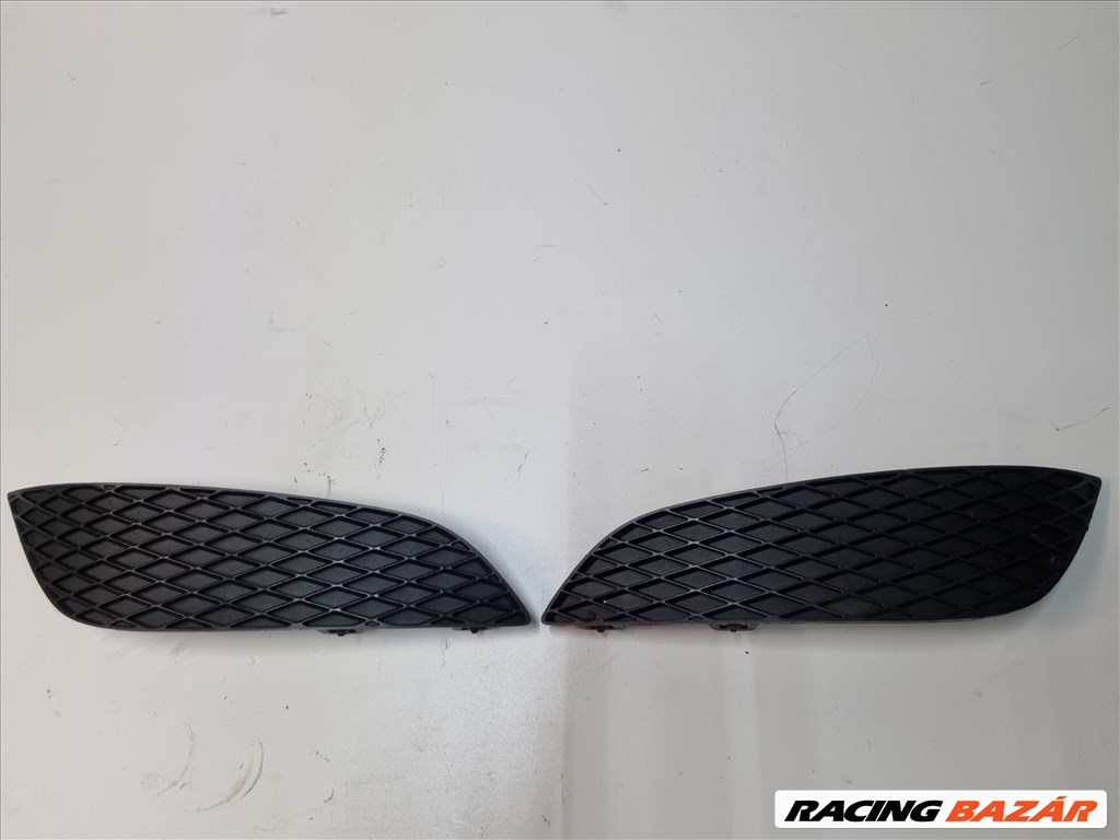 Opel Astra H FL. Utáni Nem Ködlámpás Lökhárító Rács 1. kép