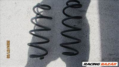 Toyota Yaris III 1.0B rugó 