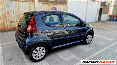 Peugeot 107 bontott alkatrészei