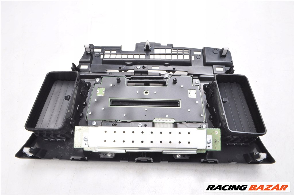 Mitsubishi Lancer VIII gyári rádió fejegység 8002b586xa 3. kép