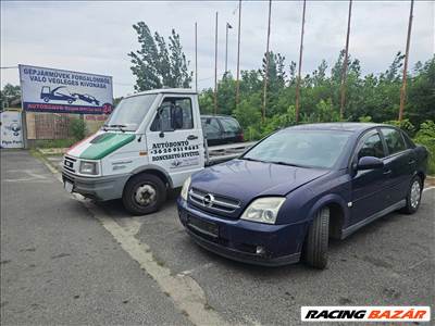 Opel Vectra C bontott alkatrészei