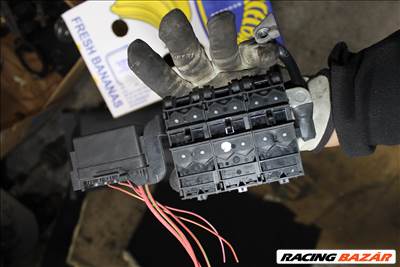 Volkswagen Polo 9N 1.4D 2005 vákuumszelep 5Z0937548