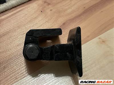BMW 1 Bal hátsó Alsó Zsanér 7246061 a047058