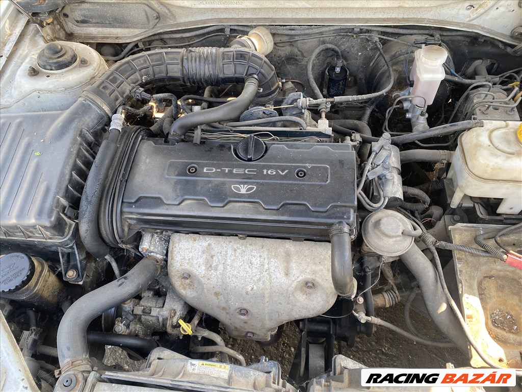 Chevrolet Leganza 2.0i  bontott alkatrészei 4. kép