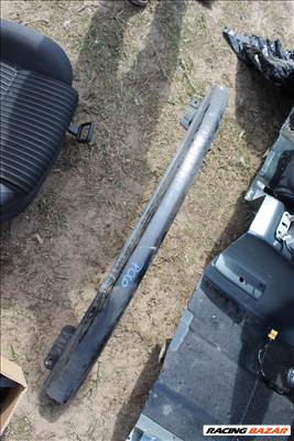 Volkswagen Polo 9N 1.4D 2005 lökhárító merevítő