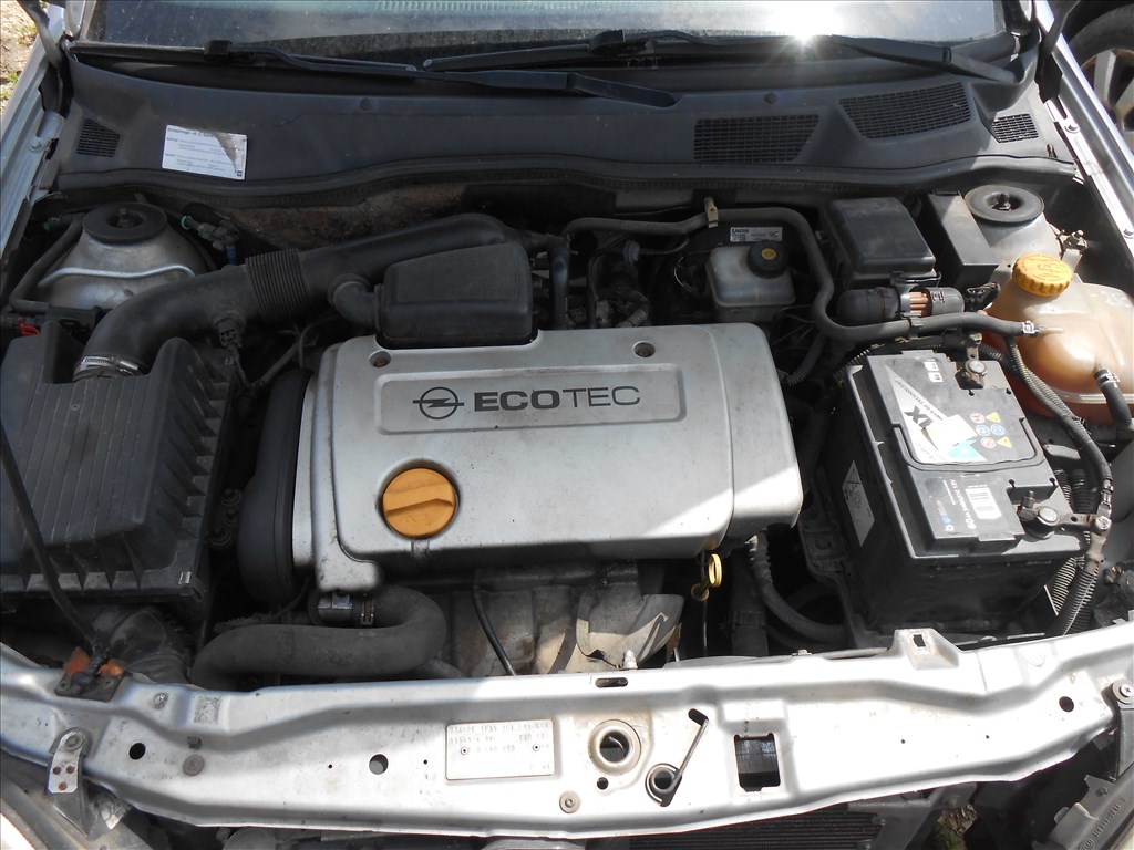 OPEL ASTRA G KOMBI (T98) 1.6 16V (F35) csomagtérajtó kilincs 3. kép