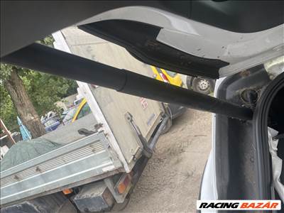 Ford Kuga Mk2 elektromos csomagtér nyitó 